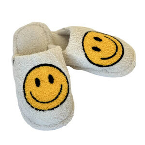 Smiley Face Slippers in Cream